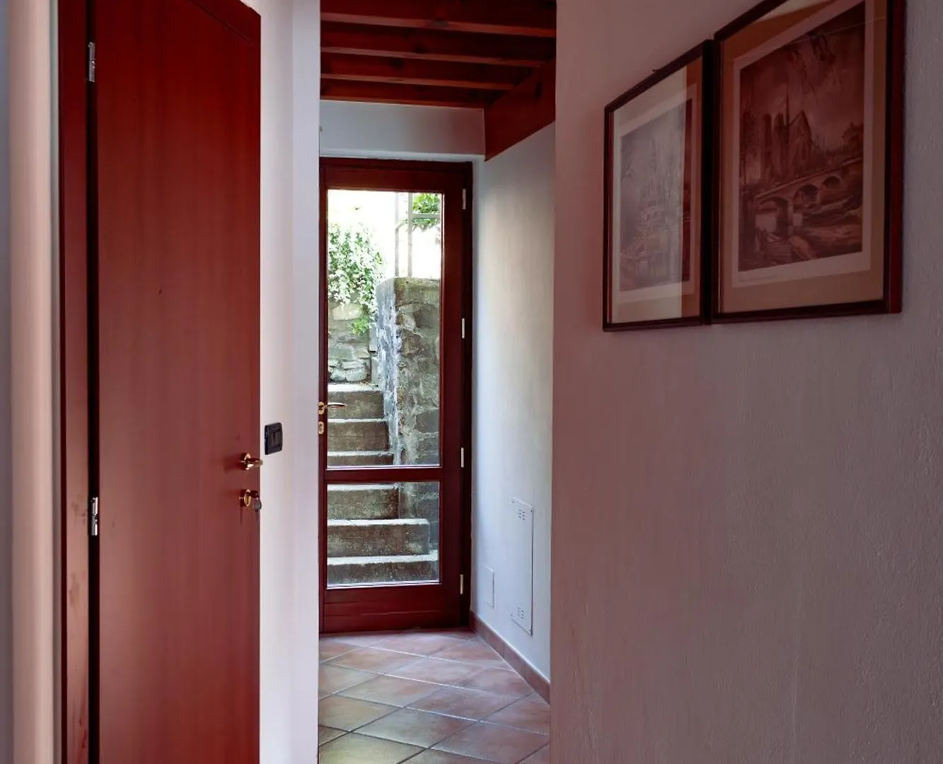 Affittacamere Hotel La Casa Sulla Roccia Pisogne