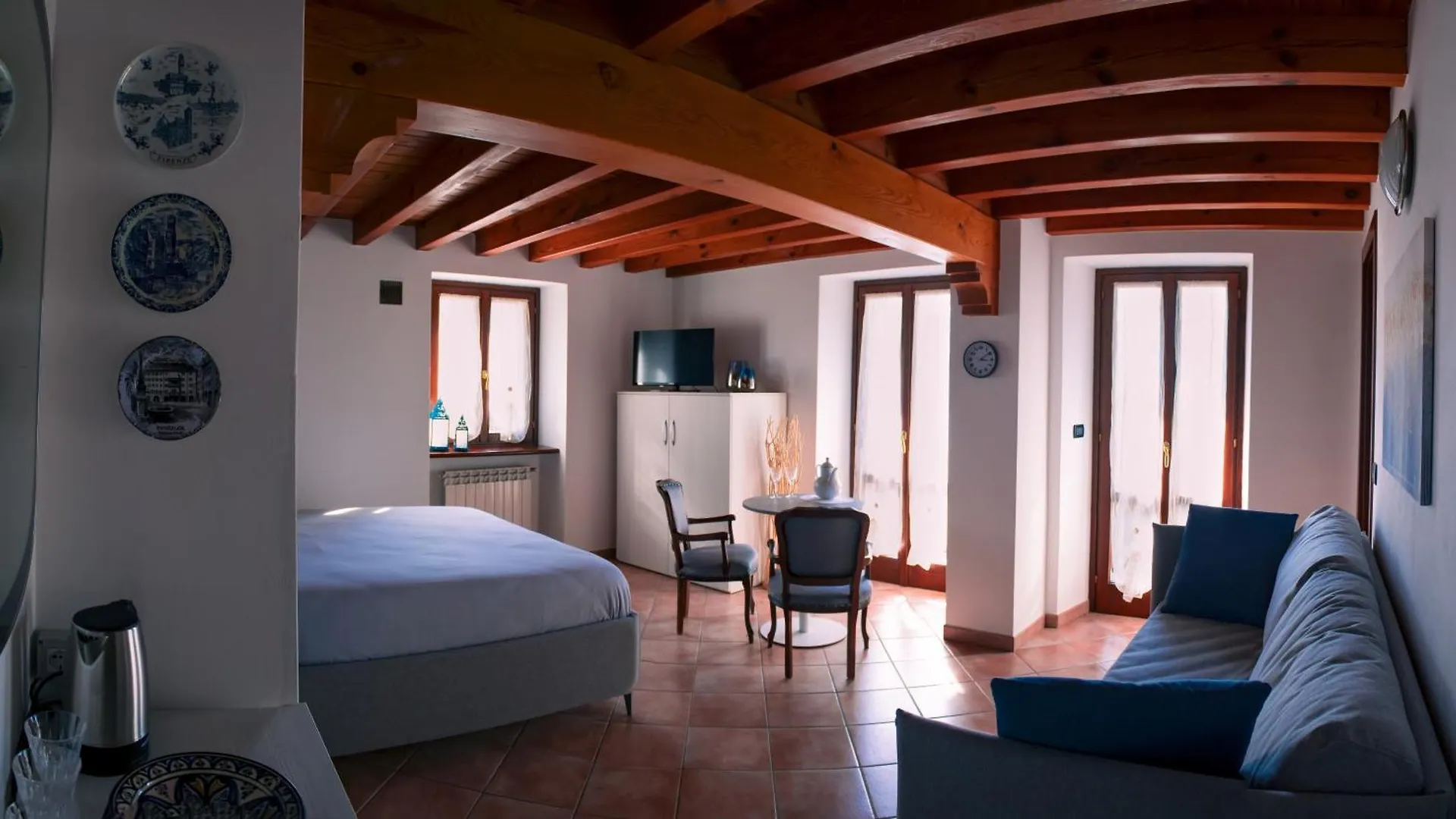 Affittacamere Hotel La Casa Sulla Roccia Pisogne