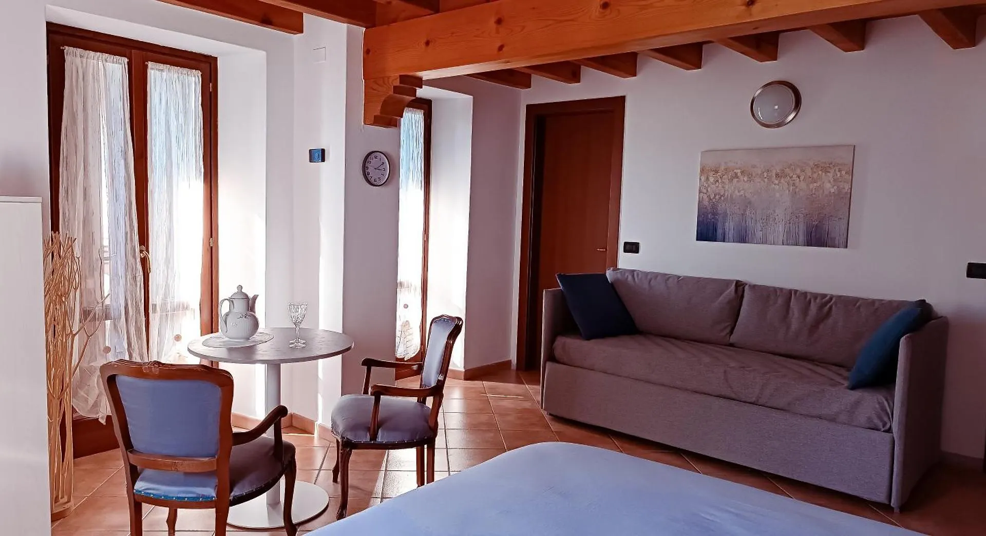 Hotel La Casa Sulla Roccia Pisogne Affittacamere