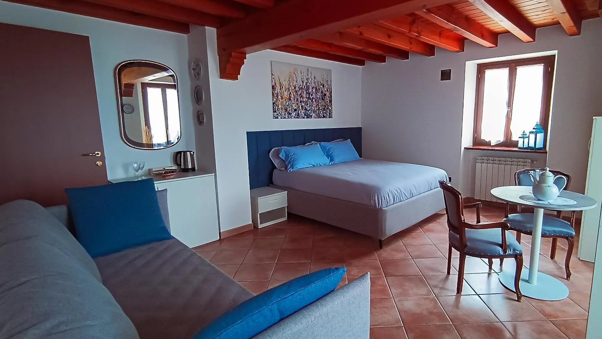 Hotel La Casa Sulla Roccia Pisogne Italia